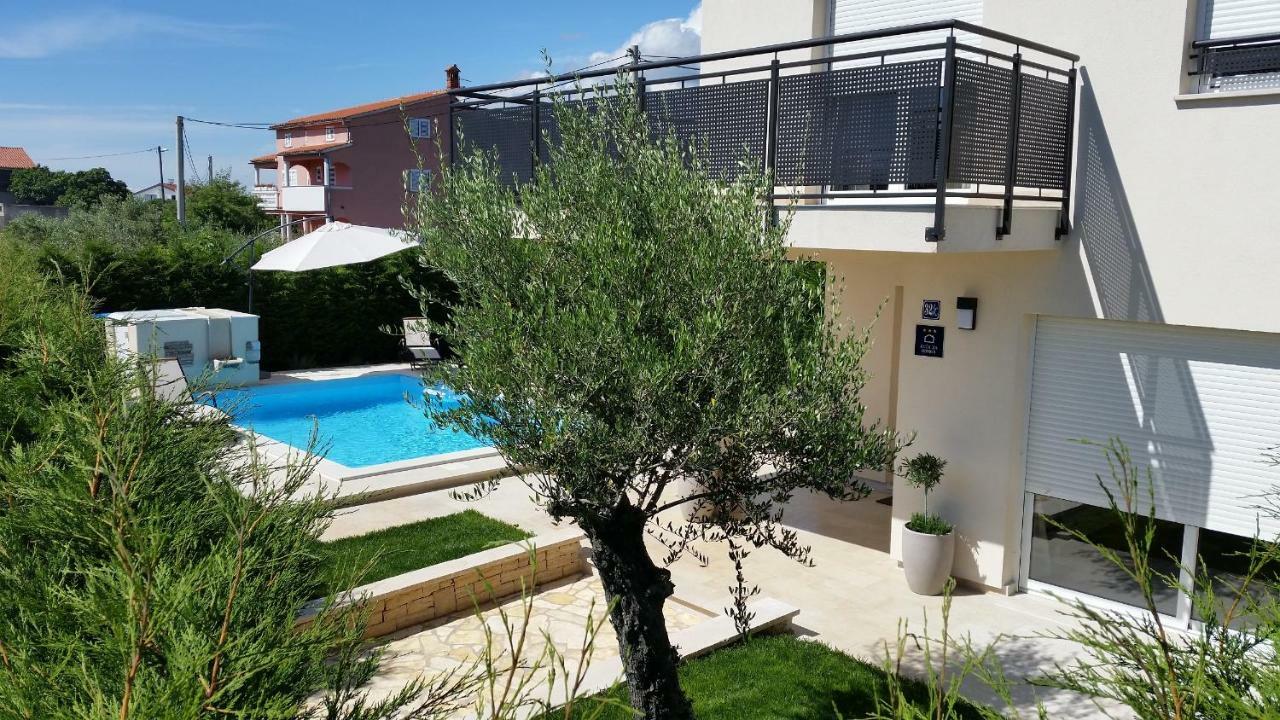 Villa Divina With Private Heated Pool بولا المظهر الخارجي الصورة